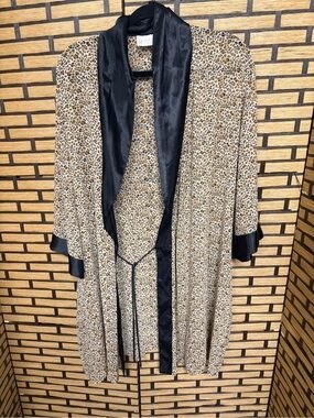 California dynasty leopard sheer robe